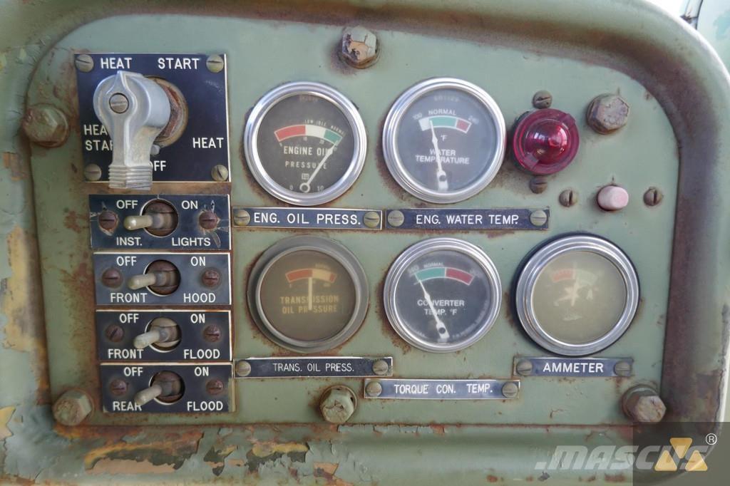 CAT D7F Ex-army Rupsdozers