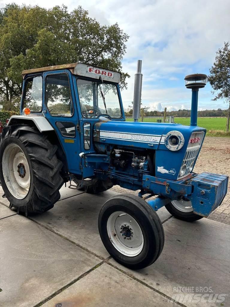 Ford 7000 Tractoren