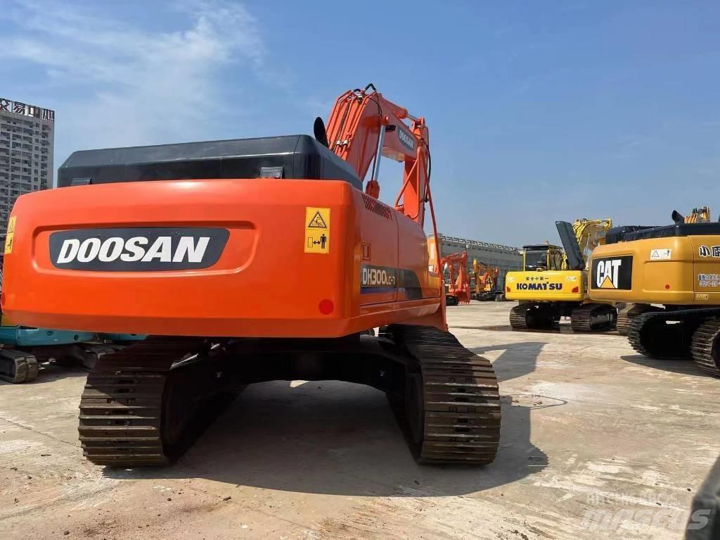 Doosan 300-7 Rupsgraafmachines