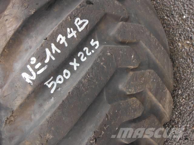 Trelleborg 500/22.5 Banden, wielen en velgen