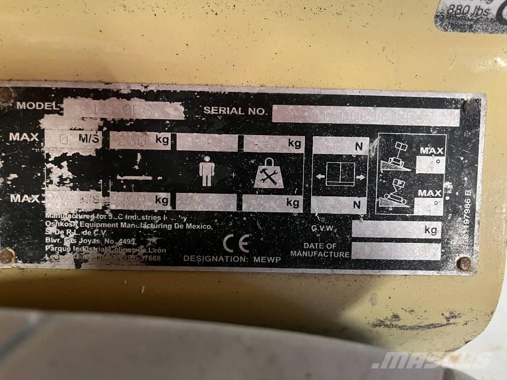 JLG 1230 ES Personenliften en invalideliften