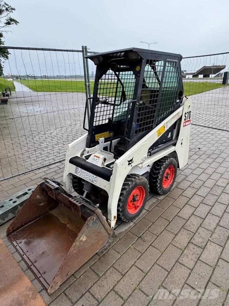 Bobcat S 70 Schrankladers