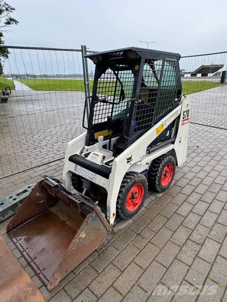 Bobcat S 70 Schrankladers