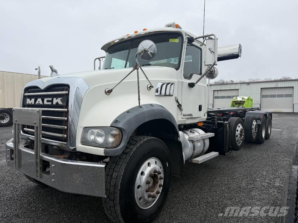 Mack Granite Vuilniswagens