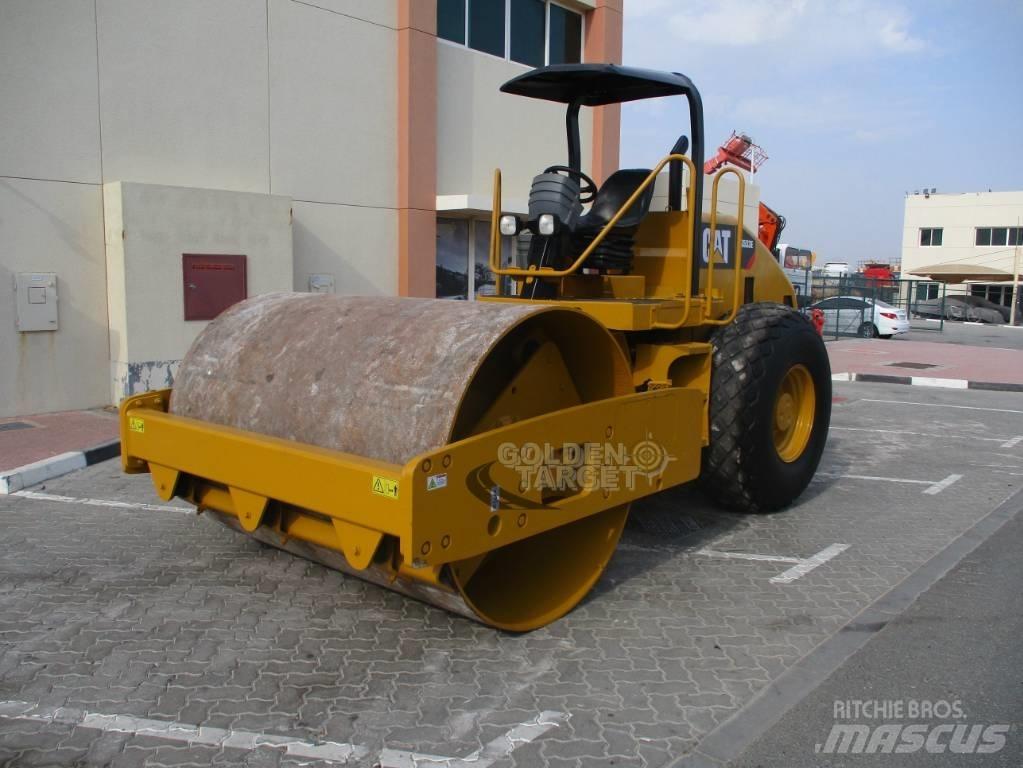 CAT CS 533 E Roller Trilrolwalsen