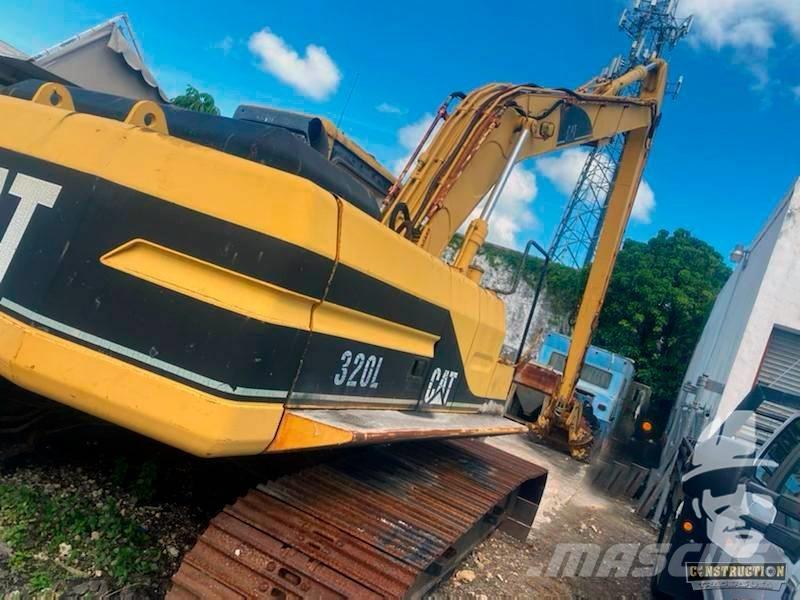 CAT 320 L Rupsgraafmachines