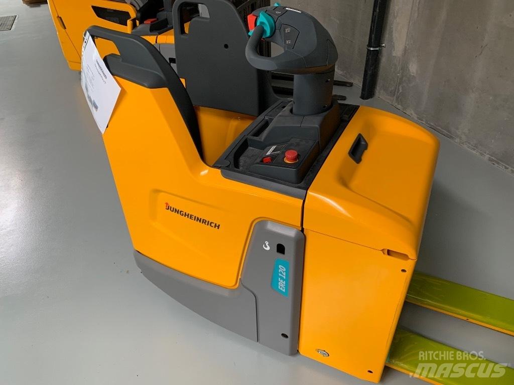 Jungheinrich ERE 120 Meerij pallettruck met platform