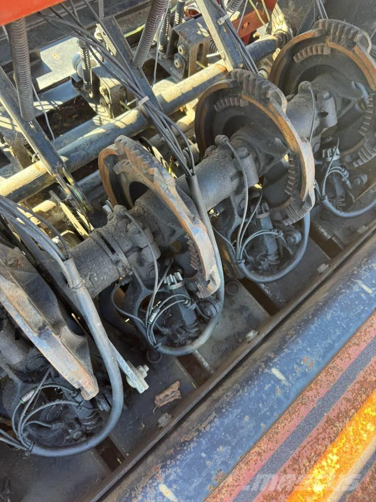 Hesston 4880 Vierkante balenpers