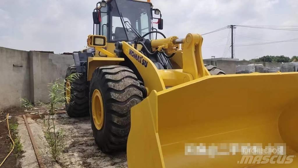 Komatsu WA 470 Wielladers