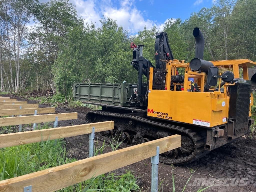 Morooka MST 800 Rupsdumpers