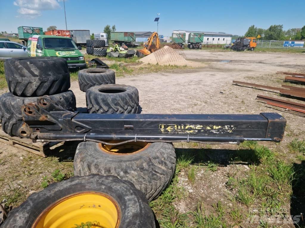 John Deere CH8 1470D Uitrijwagenkranen