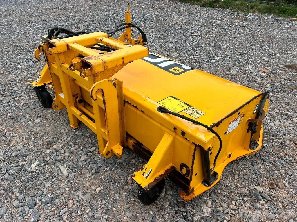 JCB SC 240 Borstels