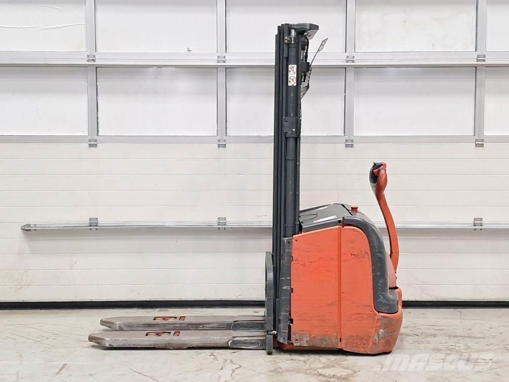 Linde L14 Stapelaar meeloop