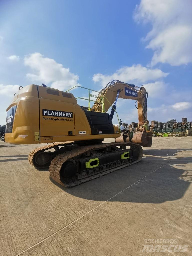 CAT 352 Rupsgraafmachines