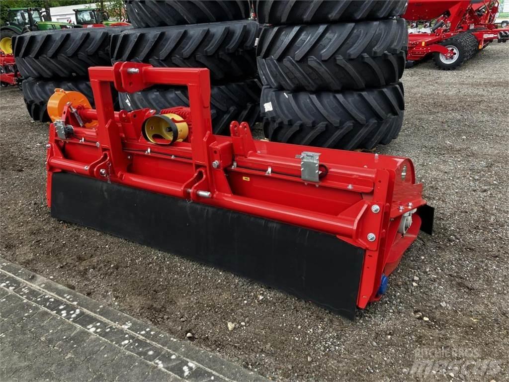 Dücker UM-27 Klepelmaaiers