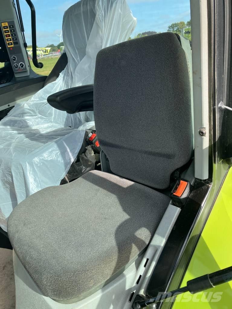 CLAAS Arion 530 CIS Tractoren