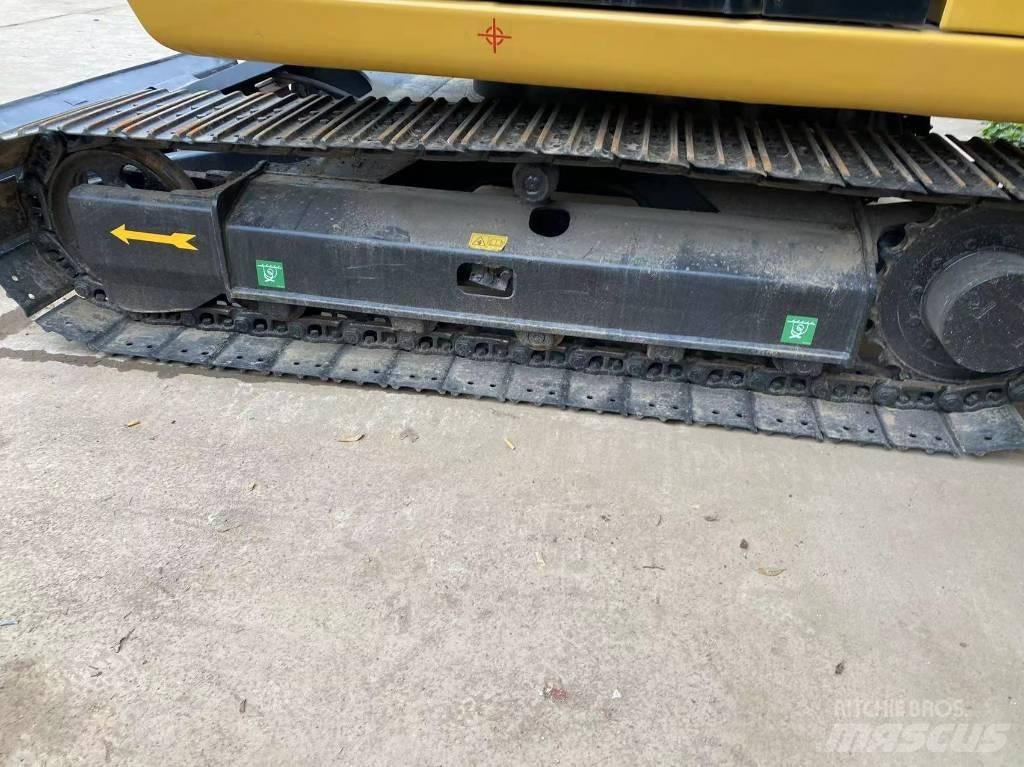 CAT 307 Rupsgraafmachines