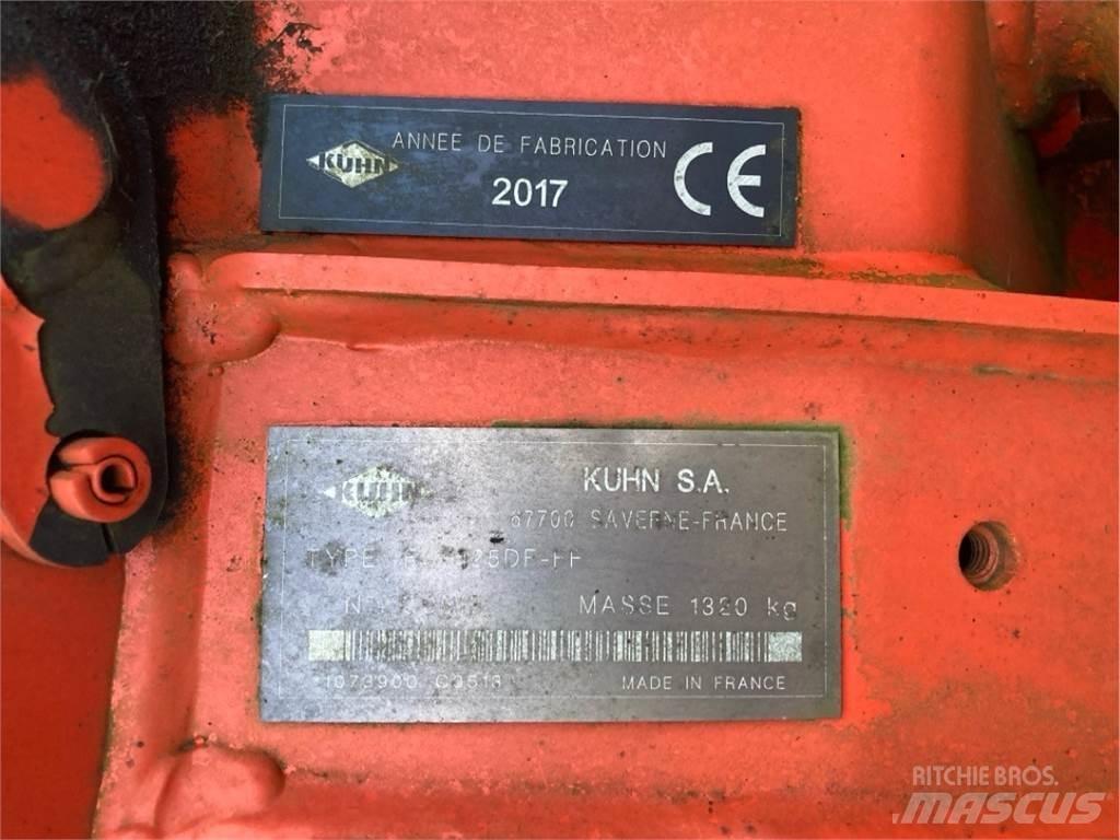 Kuhn FC 3125D F Maaikneuzers