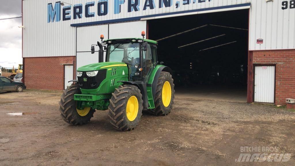 John Deere 6150R Tractoren