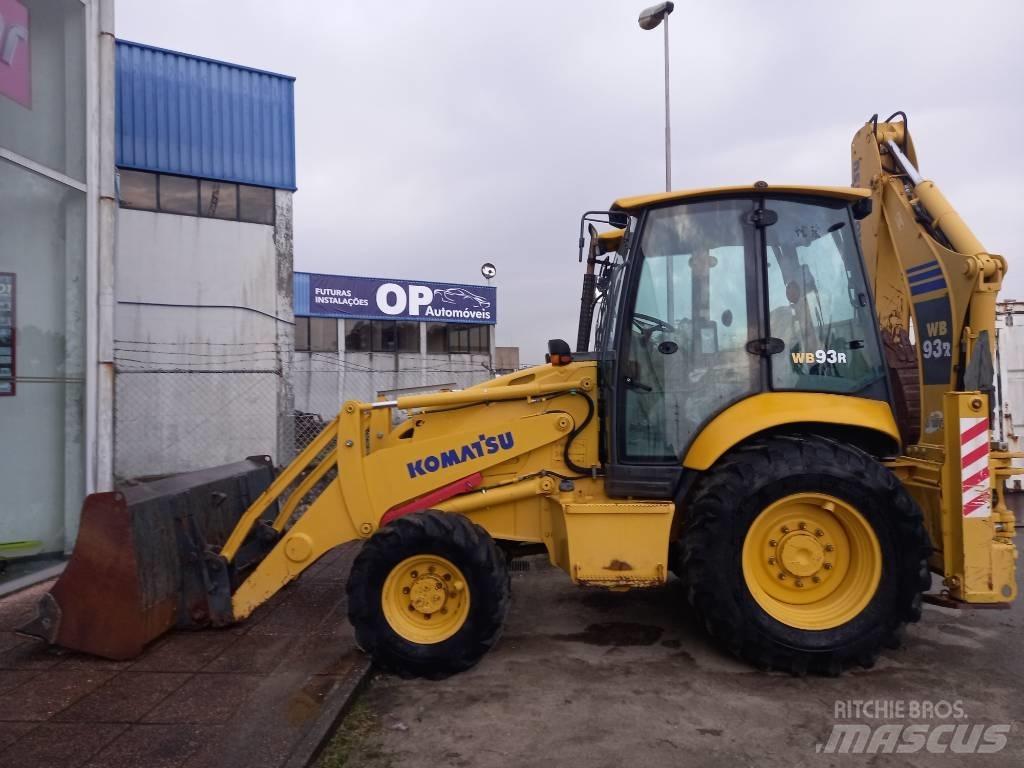 Komatsu WB 93 R Graaf-laadcombinaties