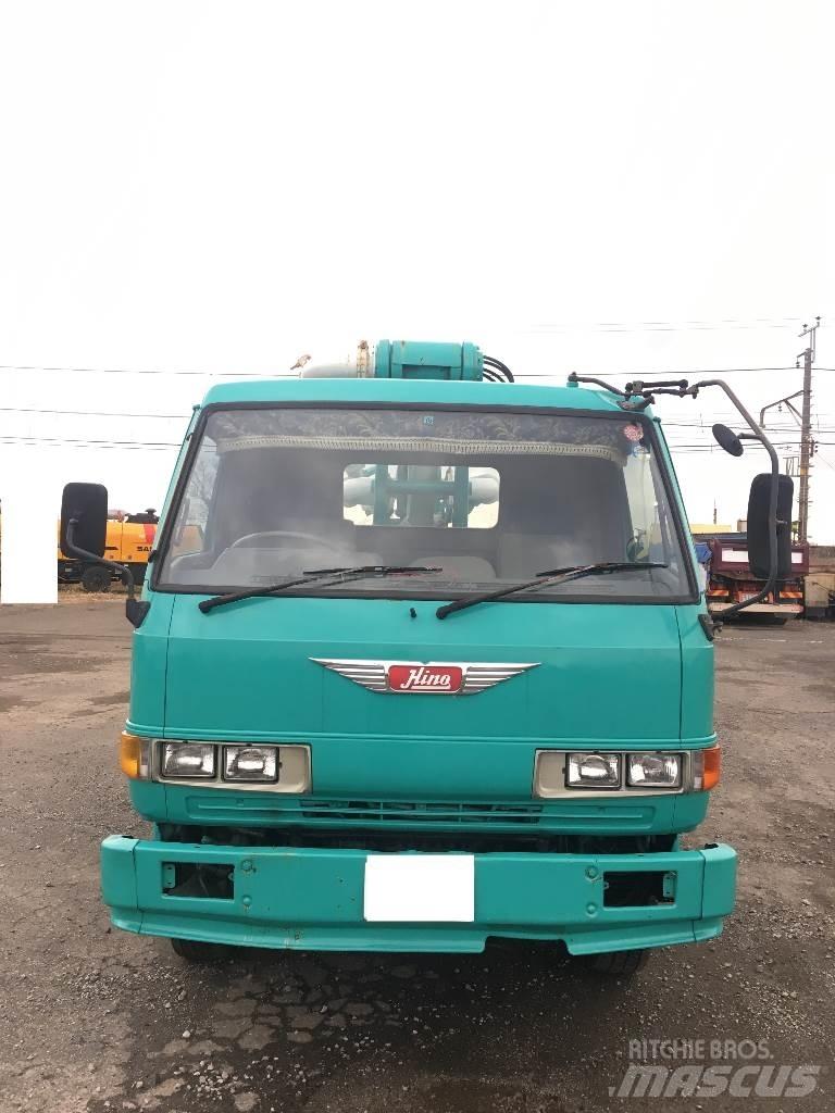 IHI IPJ70B-4N18 Betonpomptrucks