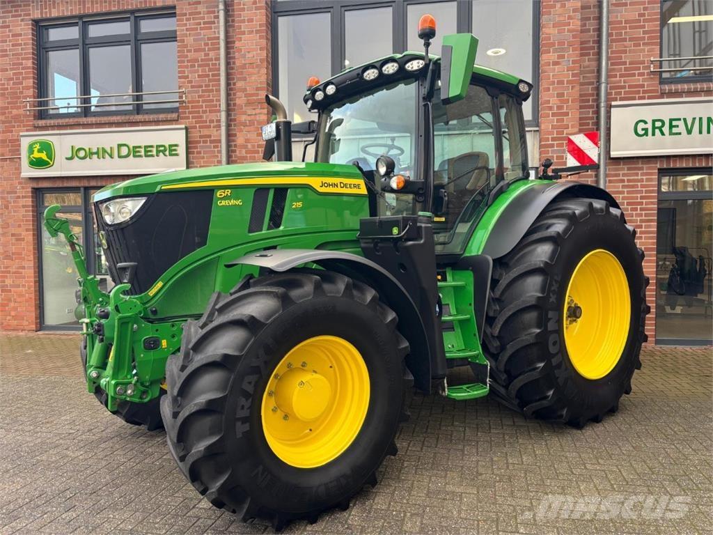 John Deere 6R215 Tractoren