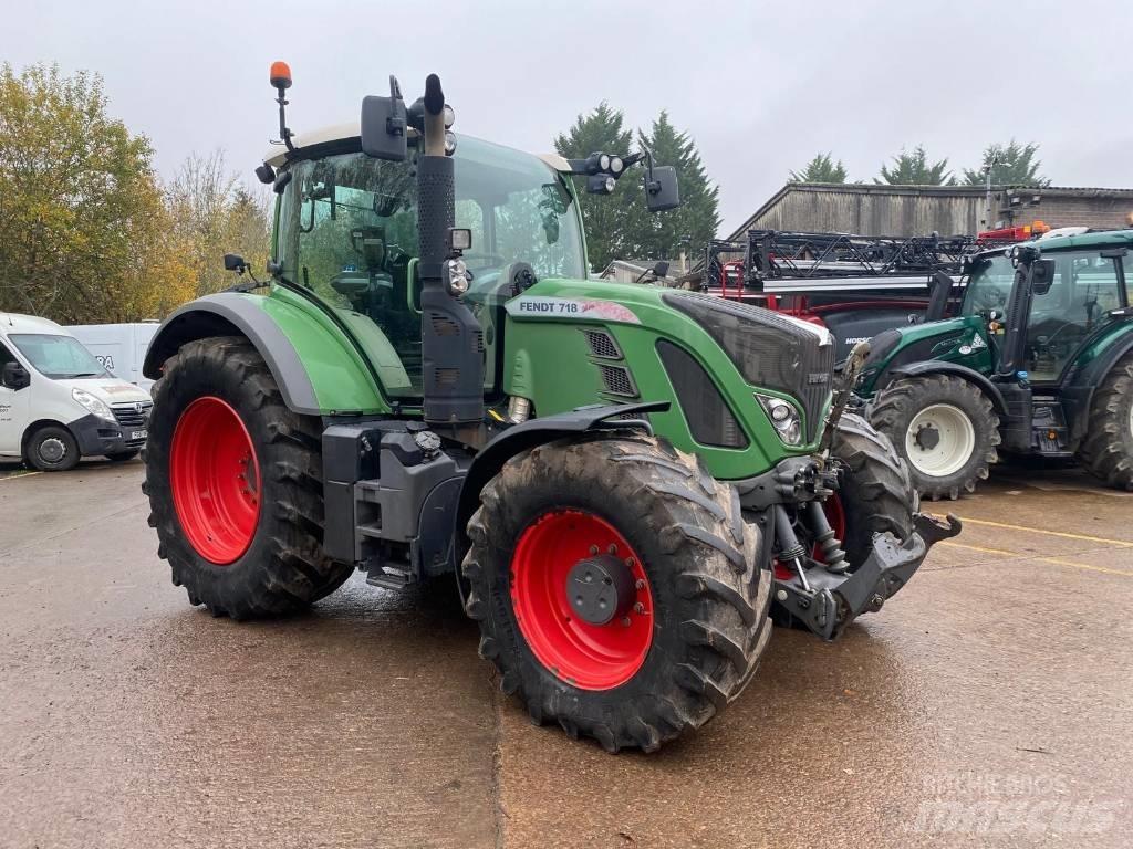 Fendt 718 Tractoren