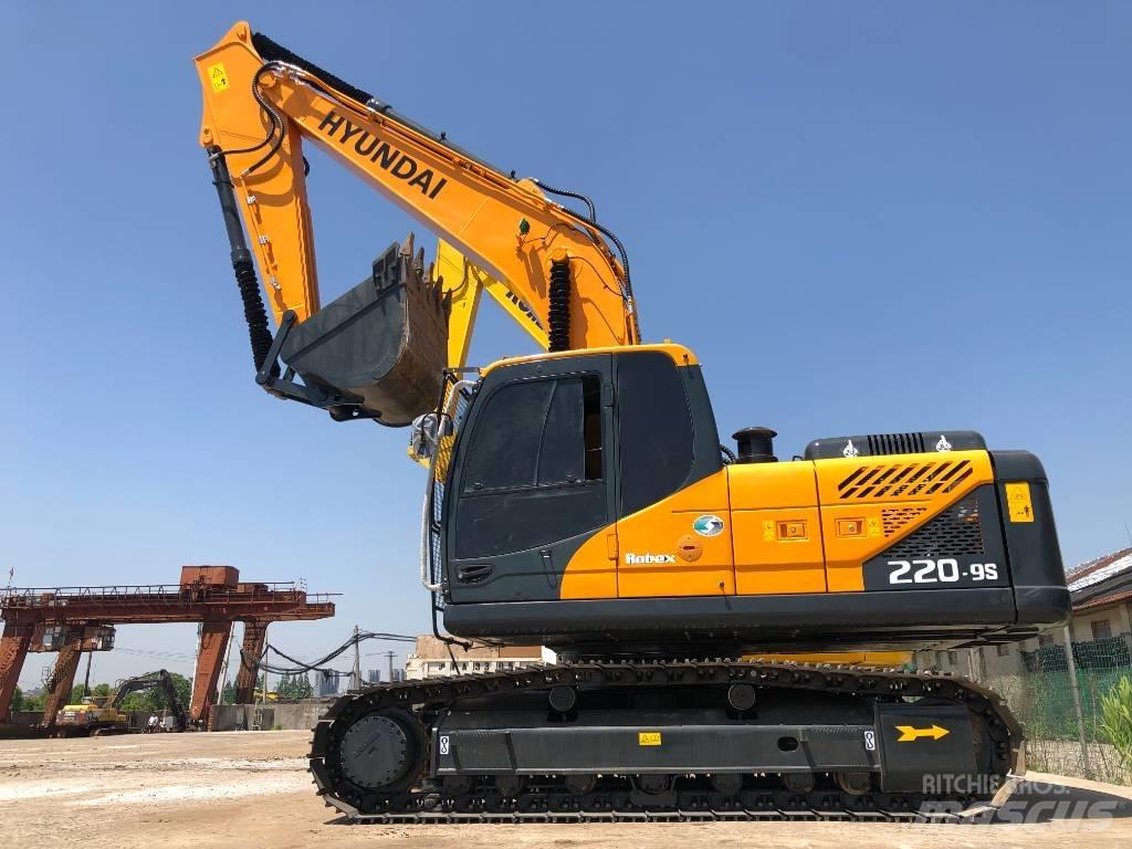 Hyundai R220-9s Rupsgraafmachines