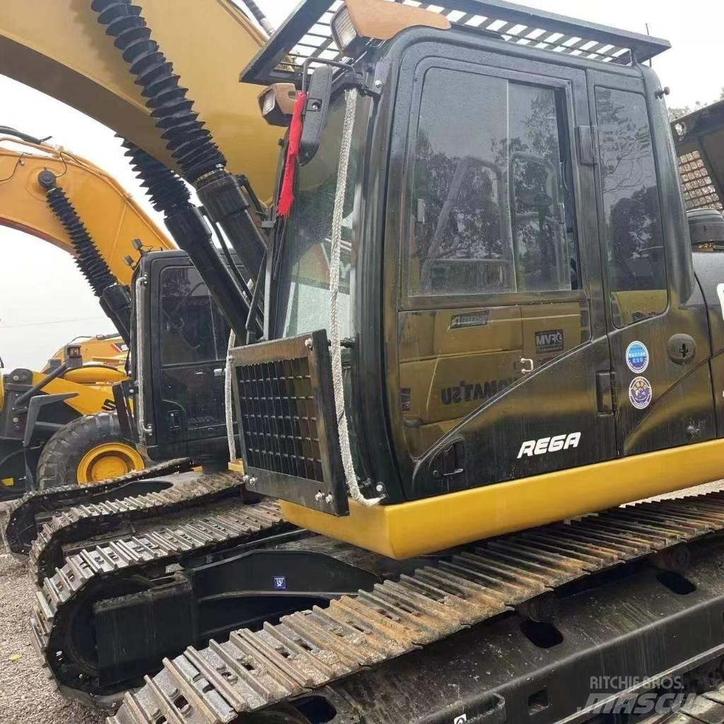 CAT 320 D2 Rupsgraafmachines