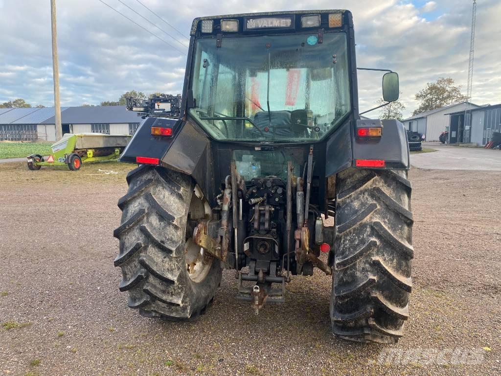 Valmet 8100 GOS Tractoren