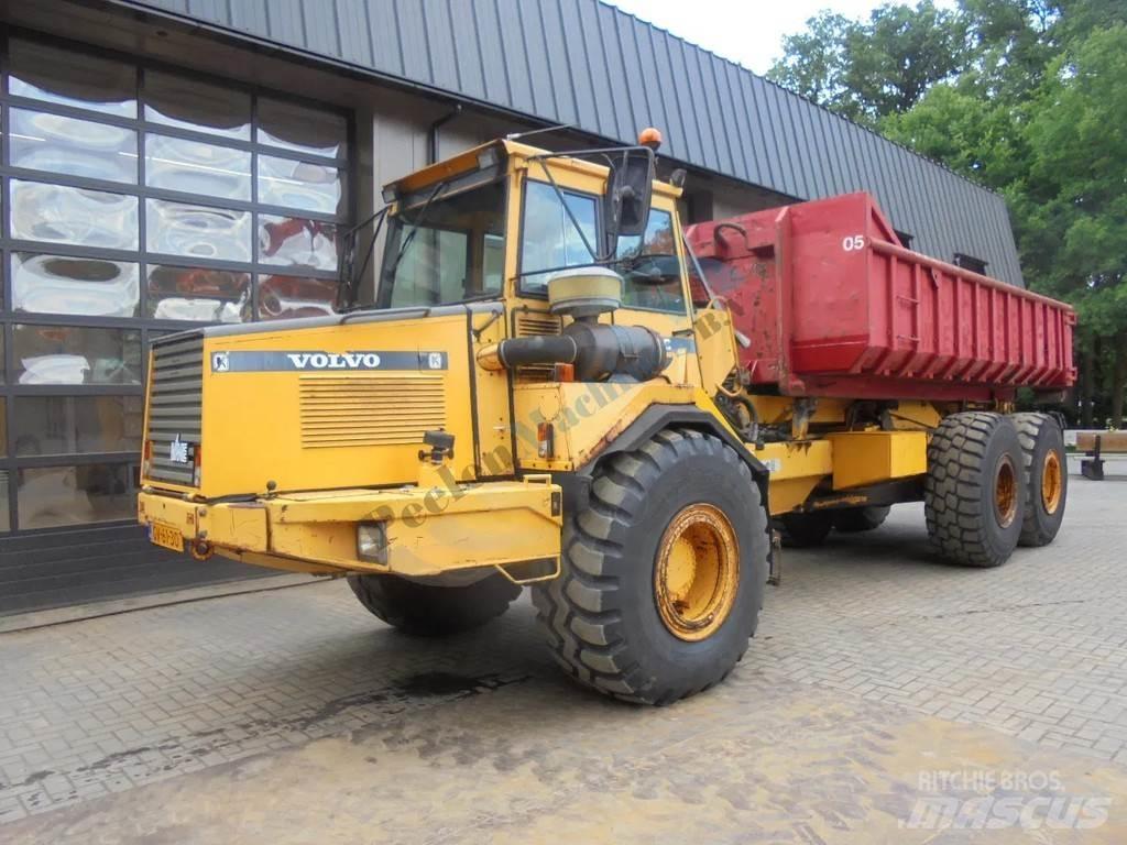Volvo A 25 C Knik dumptrucks