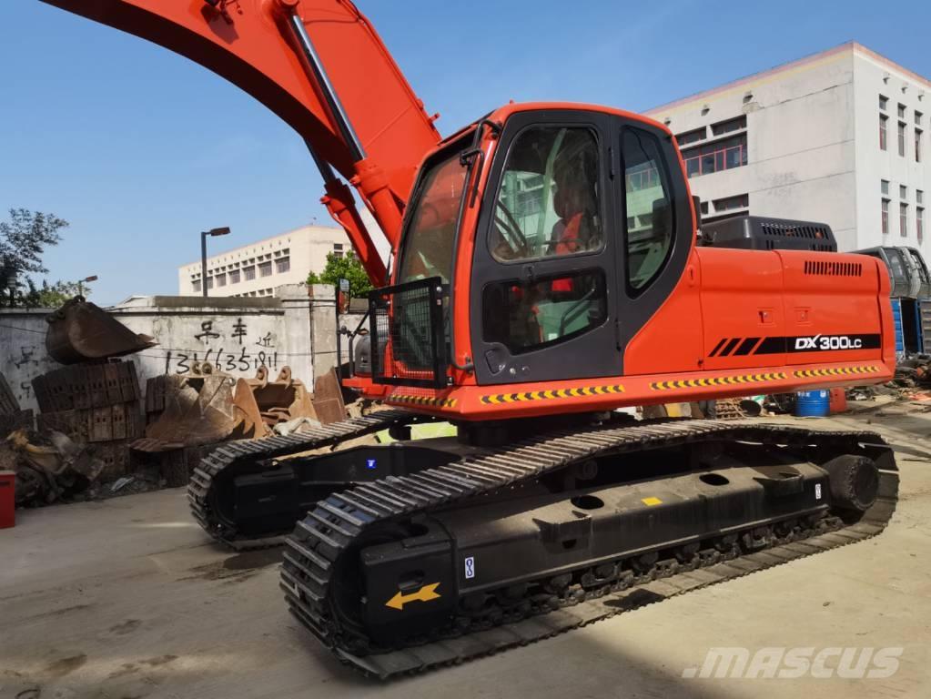 Doosan DX 300 Rupsgraafmachines