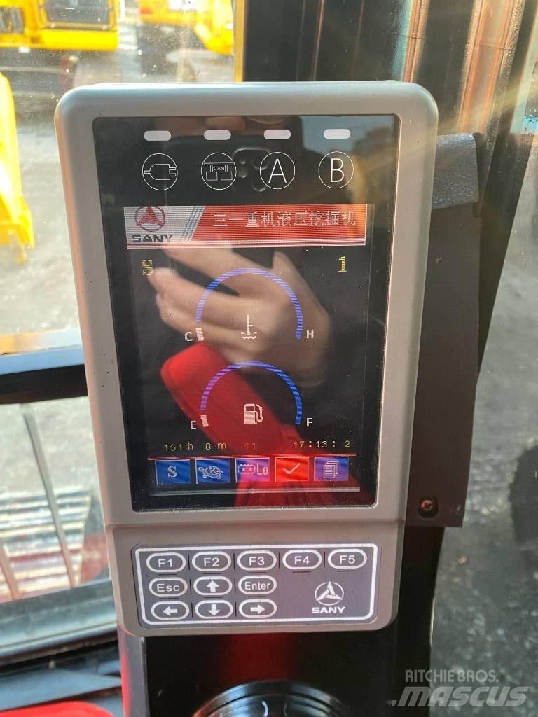 Sany 215C Rupsgraafmachines