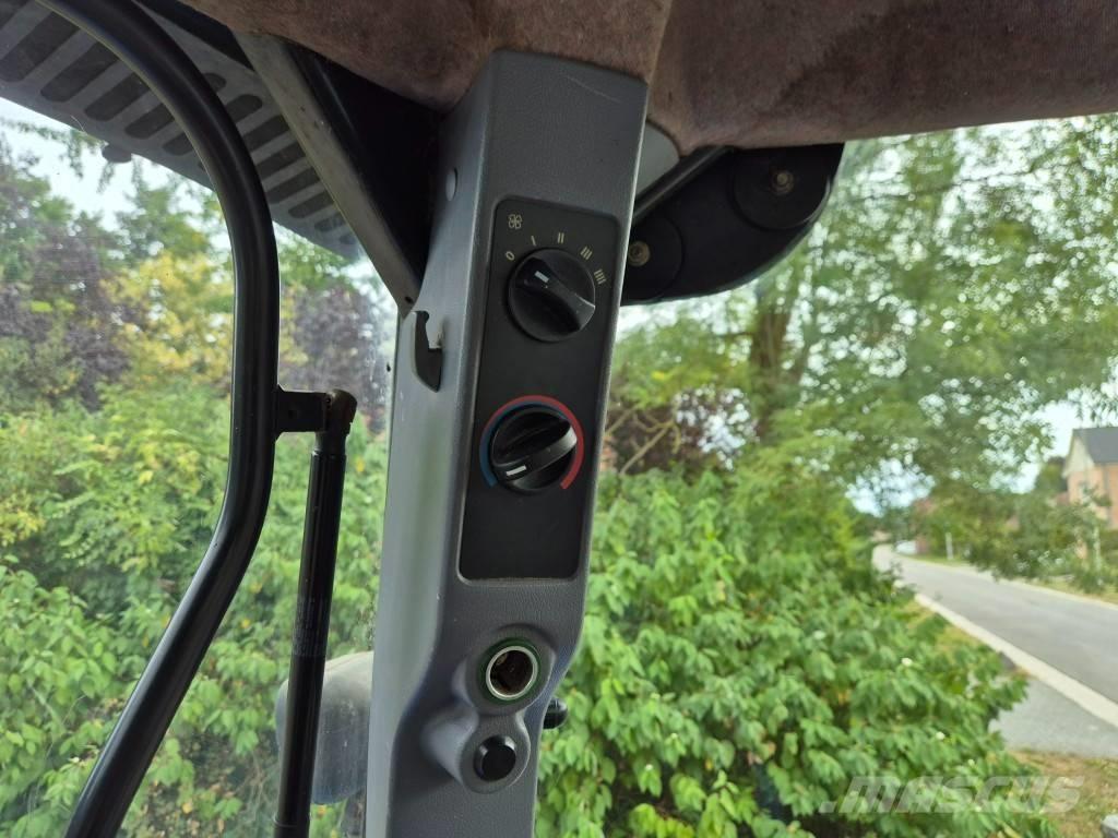 New Holland TS 100 A Tractoren