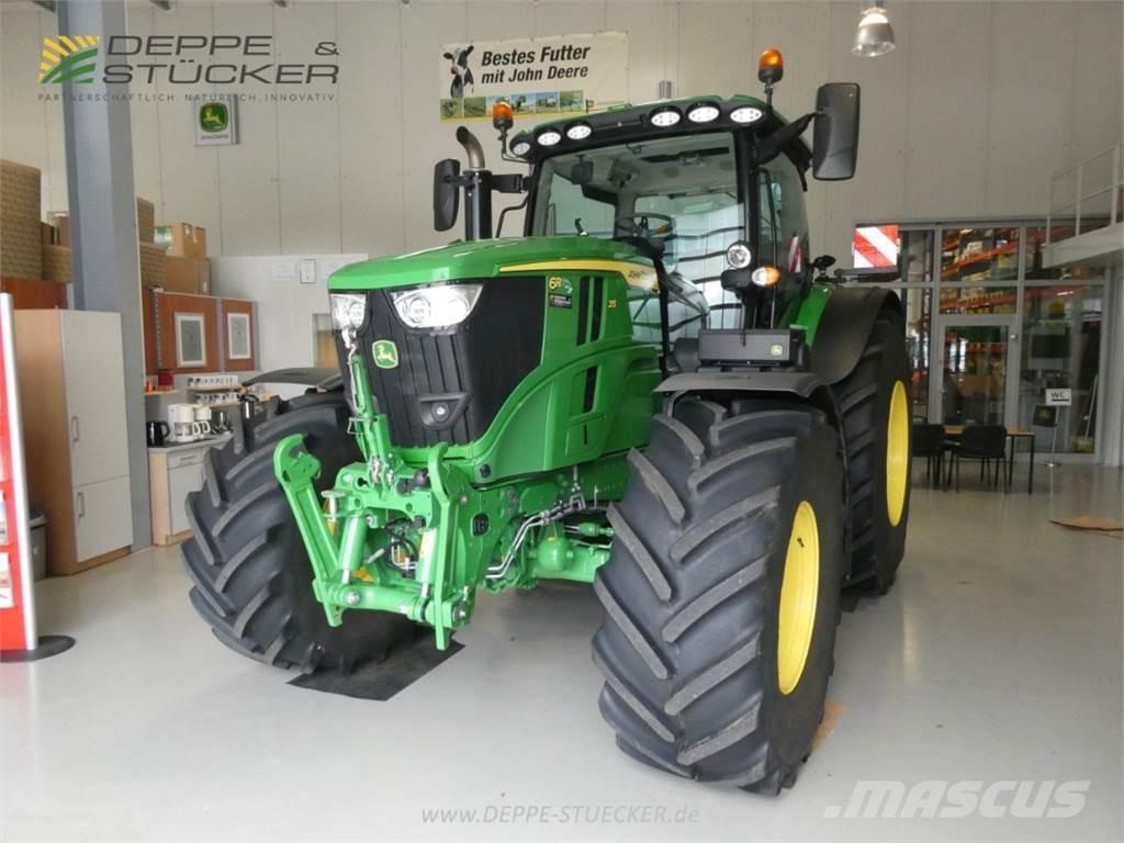 John Deere 6R 215 Tractoren