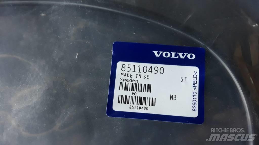 Volvo HOSE 85110490 Cabine en interieur