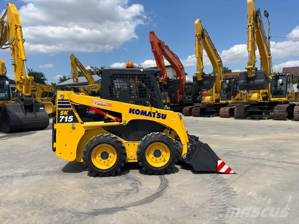 Komatsu SK 715-8 Schrankladers