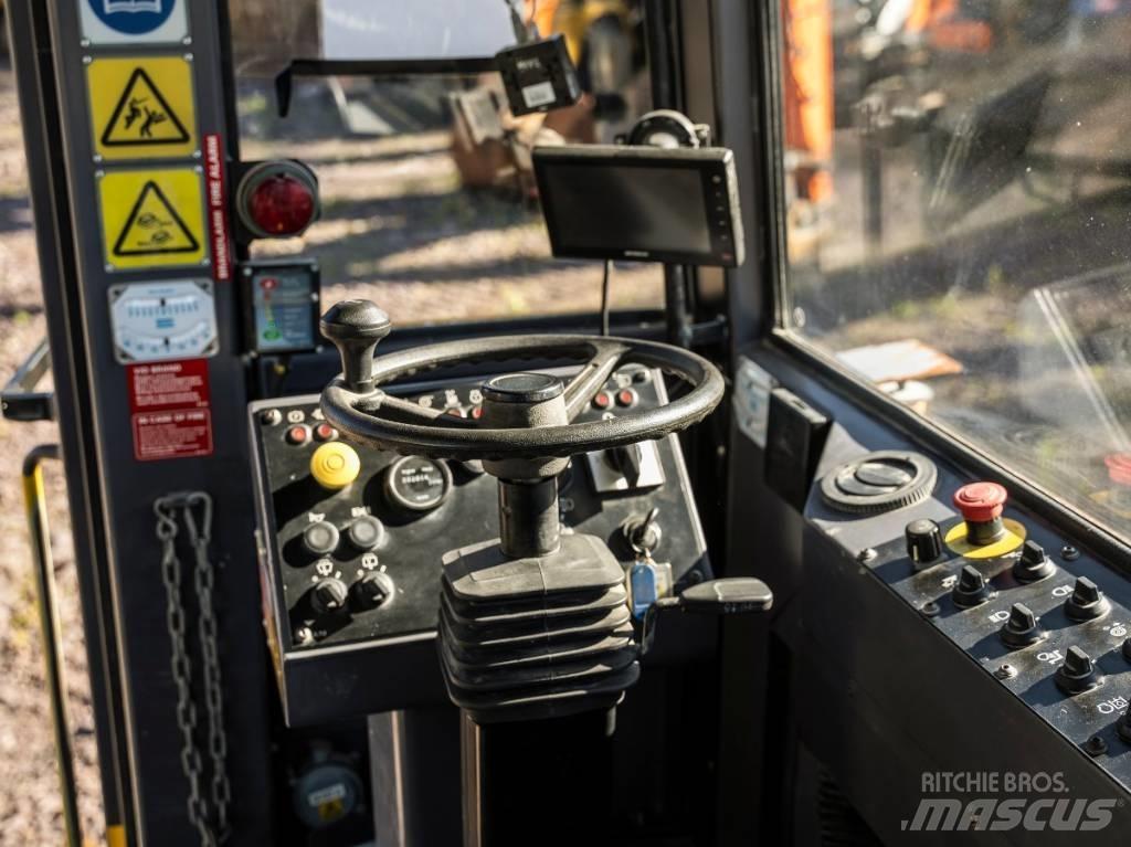 Atlas Copco XE3 C30 Ondergrondse tunnel- en mijnboren