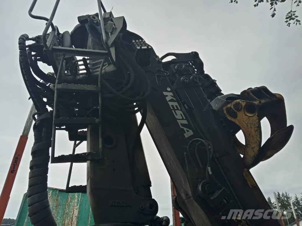 Kesla 2112ZT96 Graafmachines voor de bosbouw
