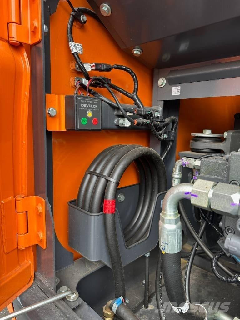 Develon DX 225 LC-7M Rupsgraafmachines