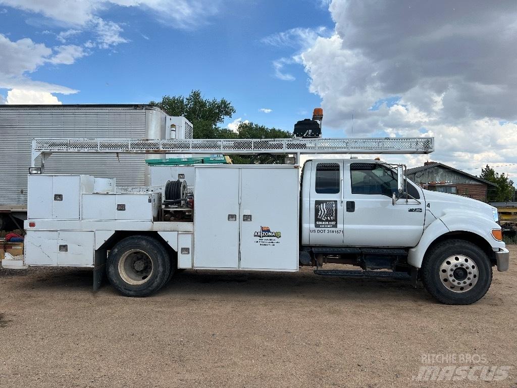 Ford F 750 XL Onderhoud voertuigen