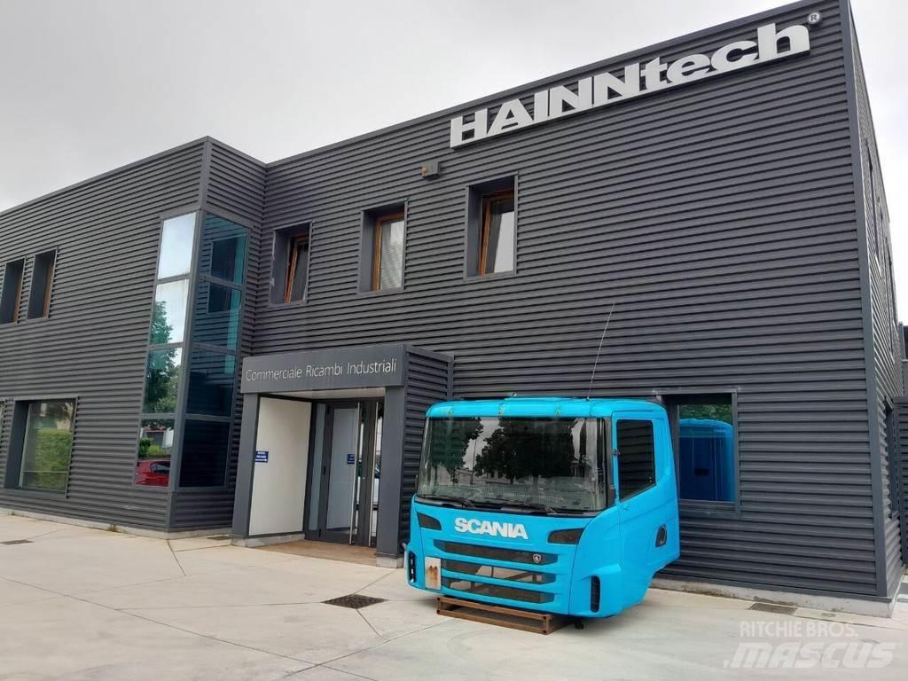 Scania CG16 Cabine en interieur