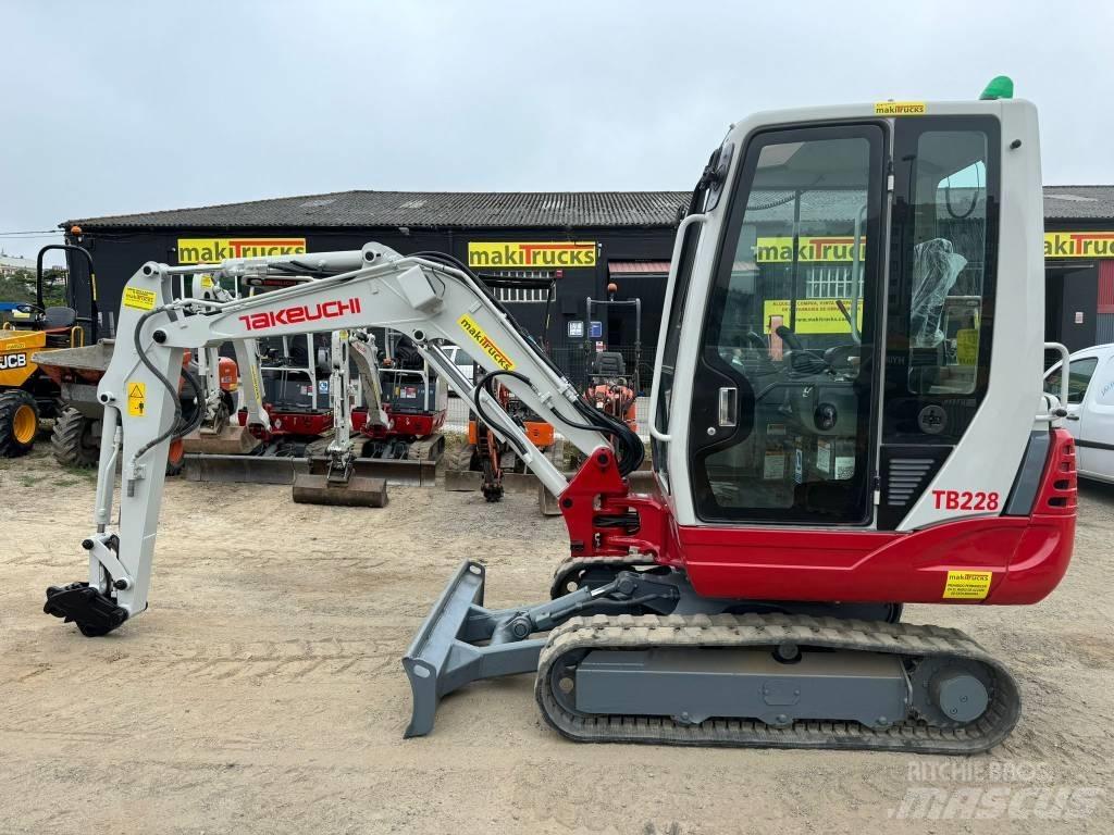 Takeuchi TB228 Minigraafmachines < 7t