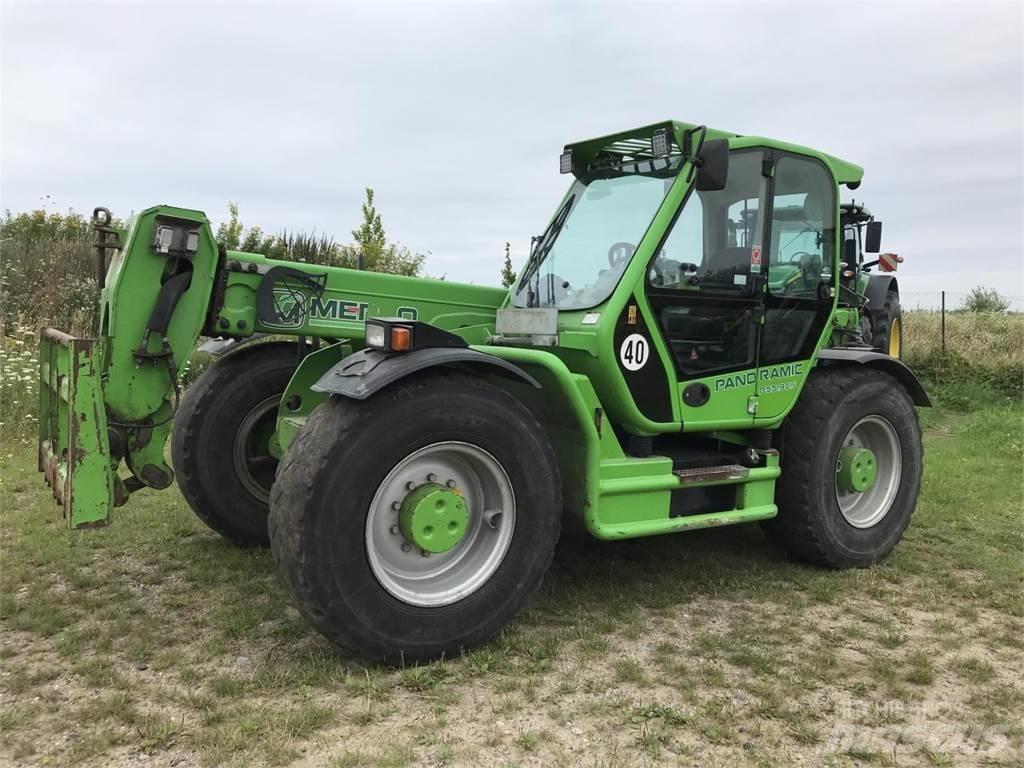 Merlo P55.9CS Verreikers voor landbouw