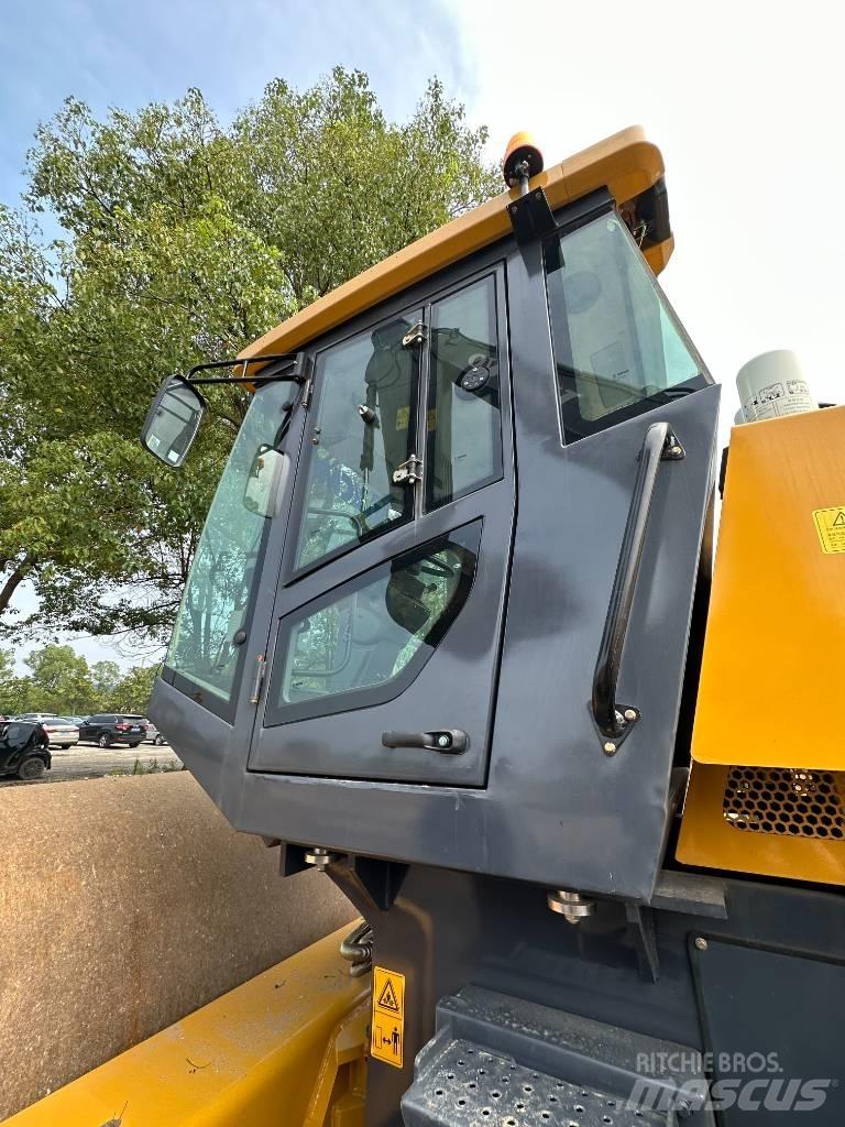 XCMG 263J Trilrolwalsen