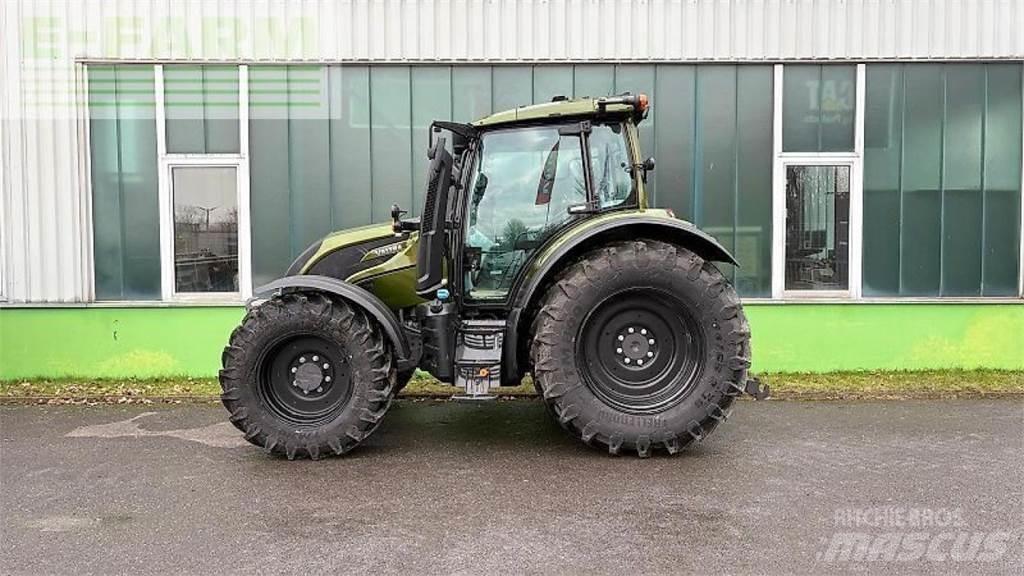 Valtra n155ea Tractoren