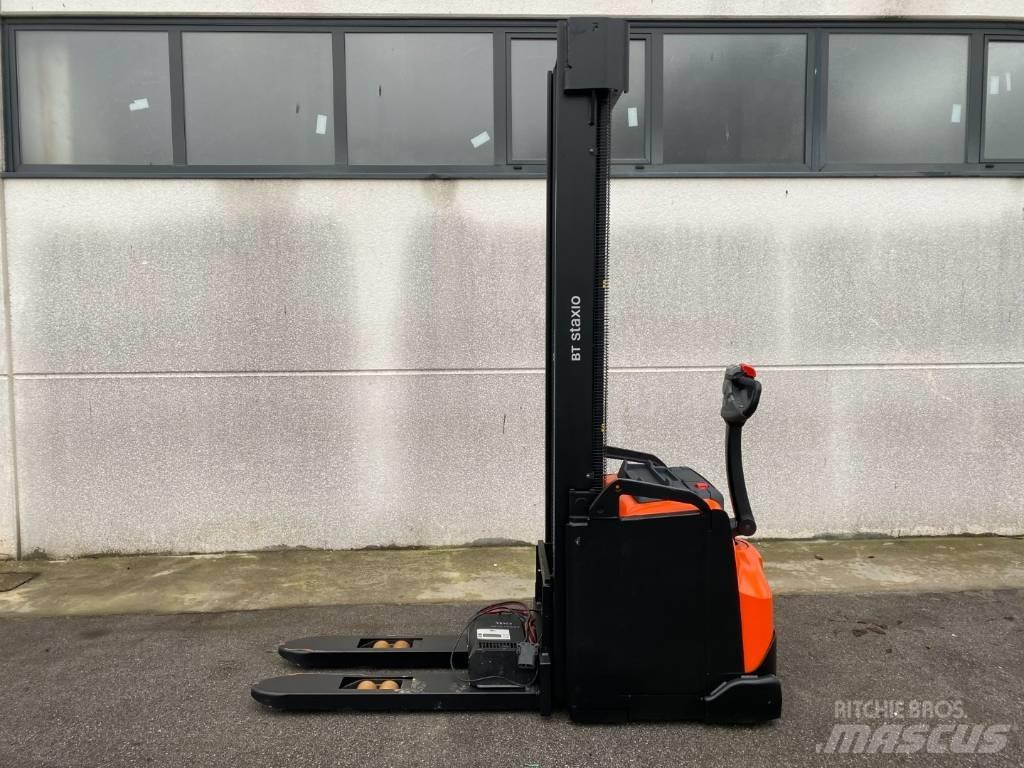 Toyota SWE160 Stapelaar meeloop