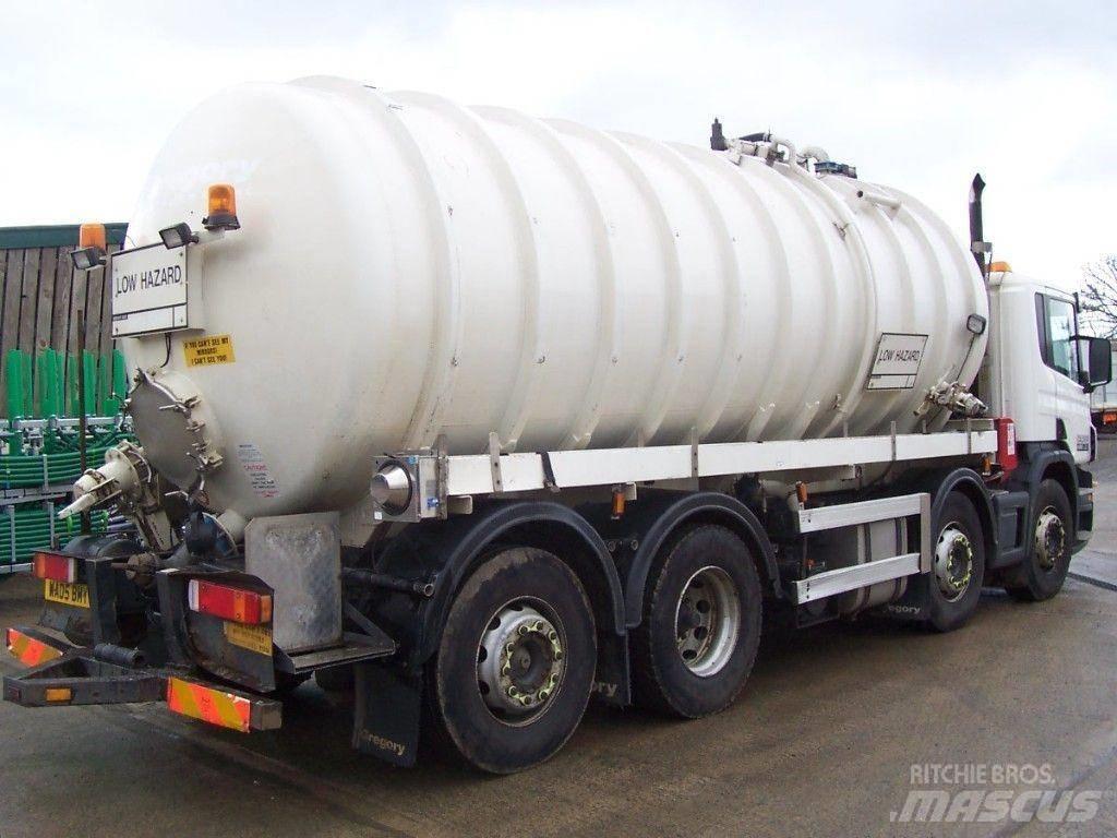 Scania P 380 Kolkenzuigers