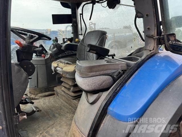 New Holland T6030 Tractoren