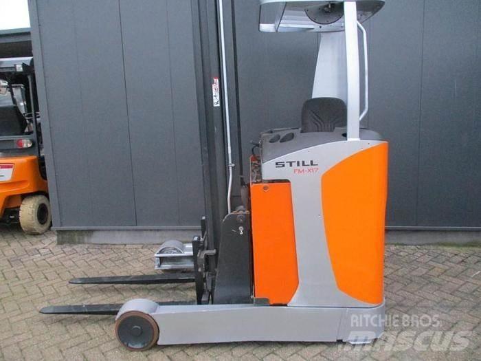 Still FM X17 Reachtruck voor hoog niveau